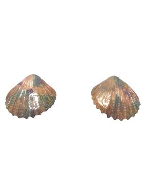 Vintage 80’s Shell Design Post Earrings in Pastel Colors. Pre Owned